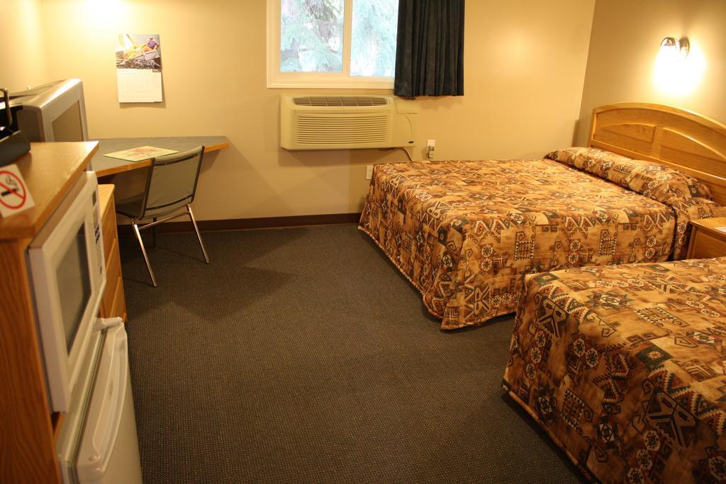 Lamplighter Inn Three Hills Chambre photo